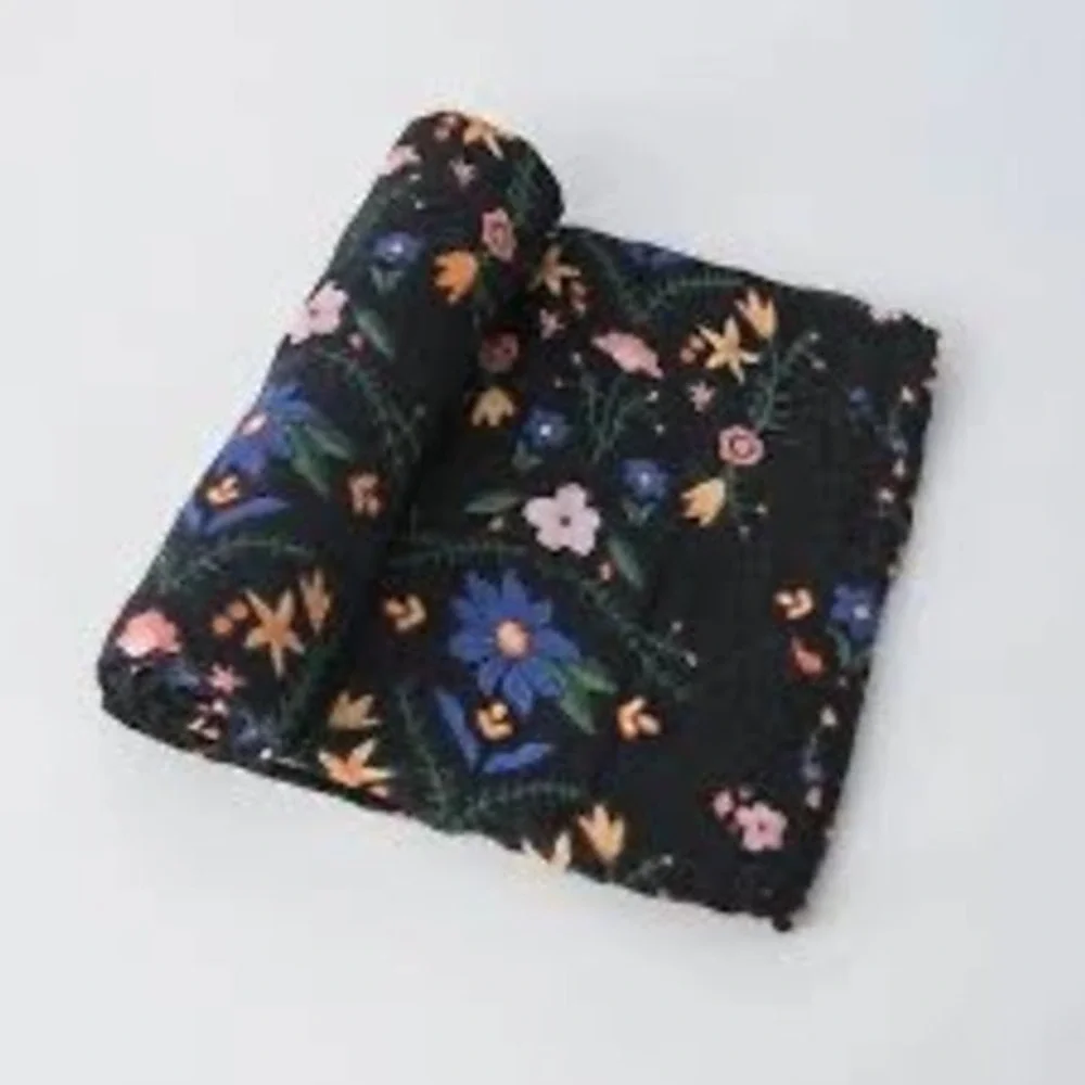 Little Unicorn Black Wildflower Organic Cotton Muslin Swaddle Blanket Floral